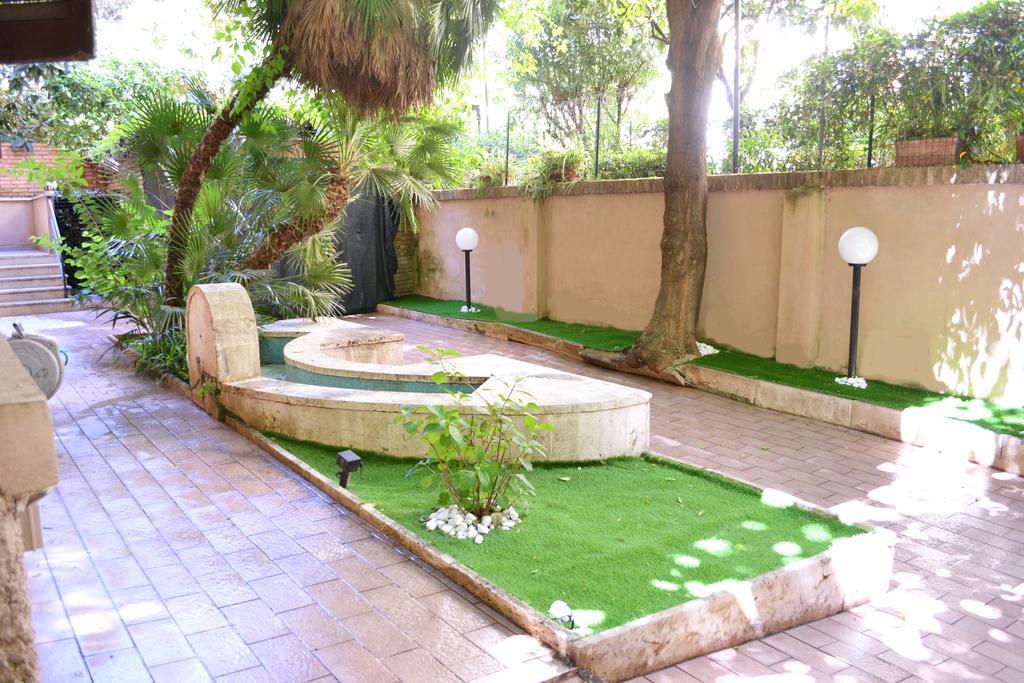 Tiburtina House Hotel Roma Ngoại thất bức ảnh