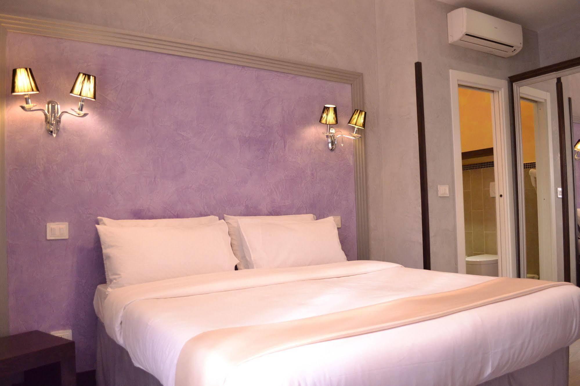 Tiburtina House Hotel Roma Ngoại thất bức ảnh