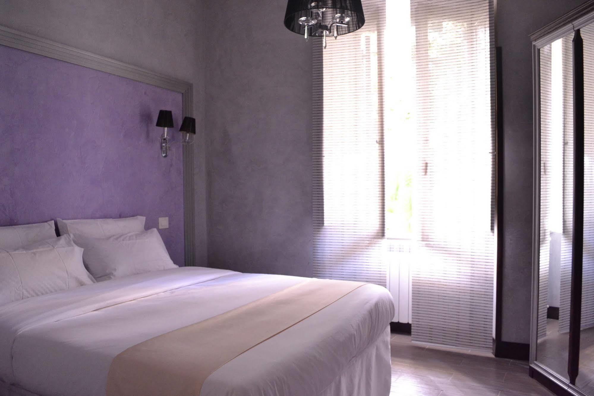 Tiburtina House Hotel Roma Ngoại thất bức ảnh