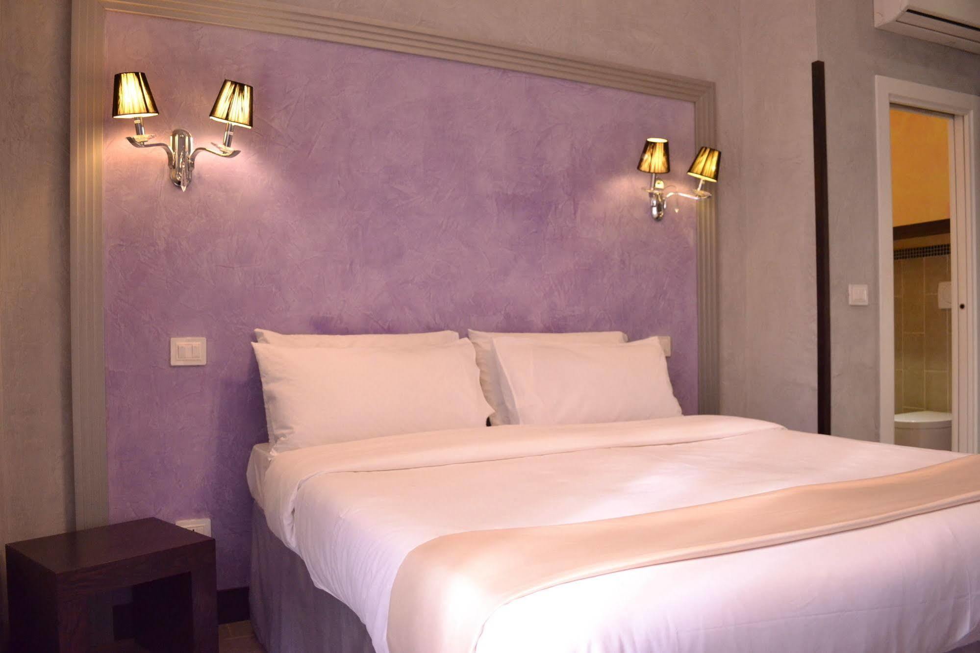 Tiburtina House Hotel Roma Ngoại thất bức ảnh