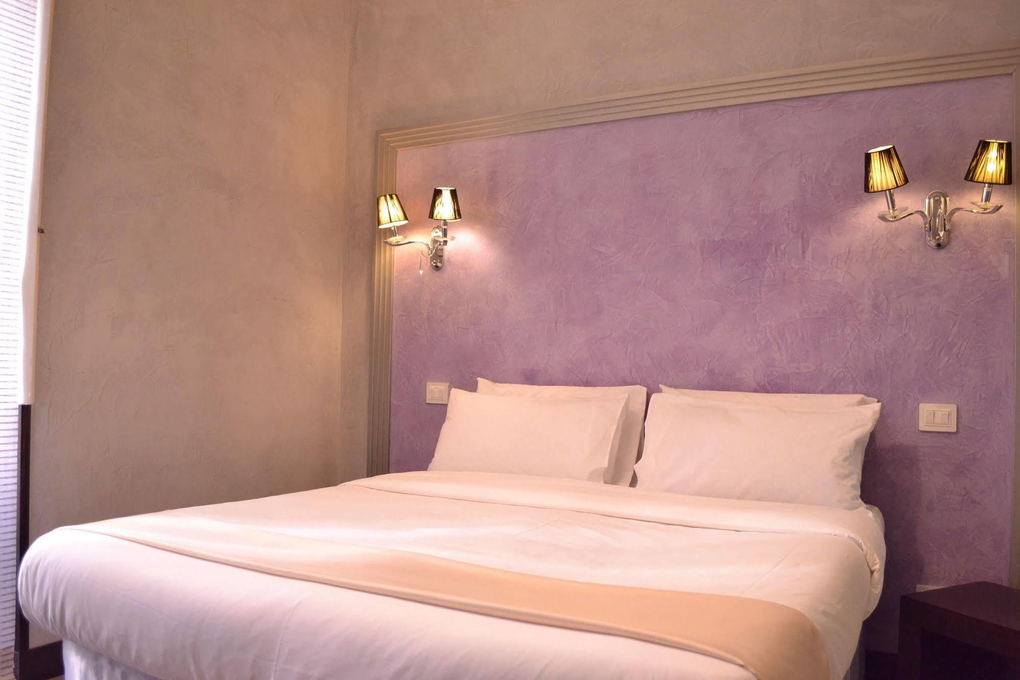 Tiburtina House Hotel Roma Ngoại thất bức ảnh